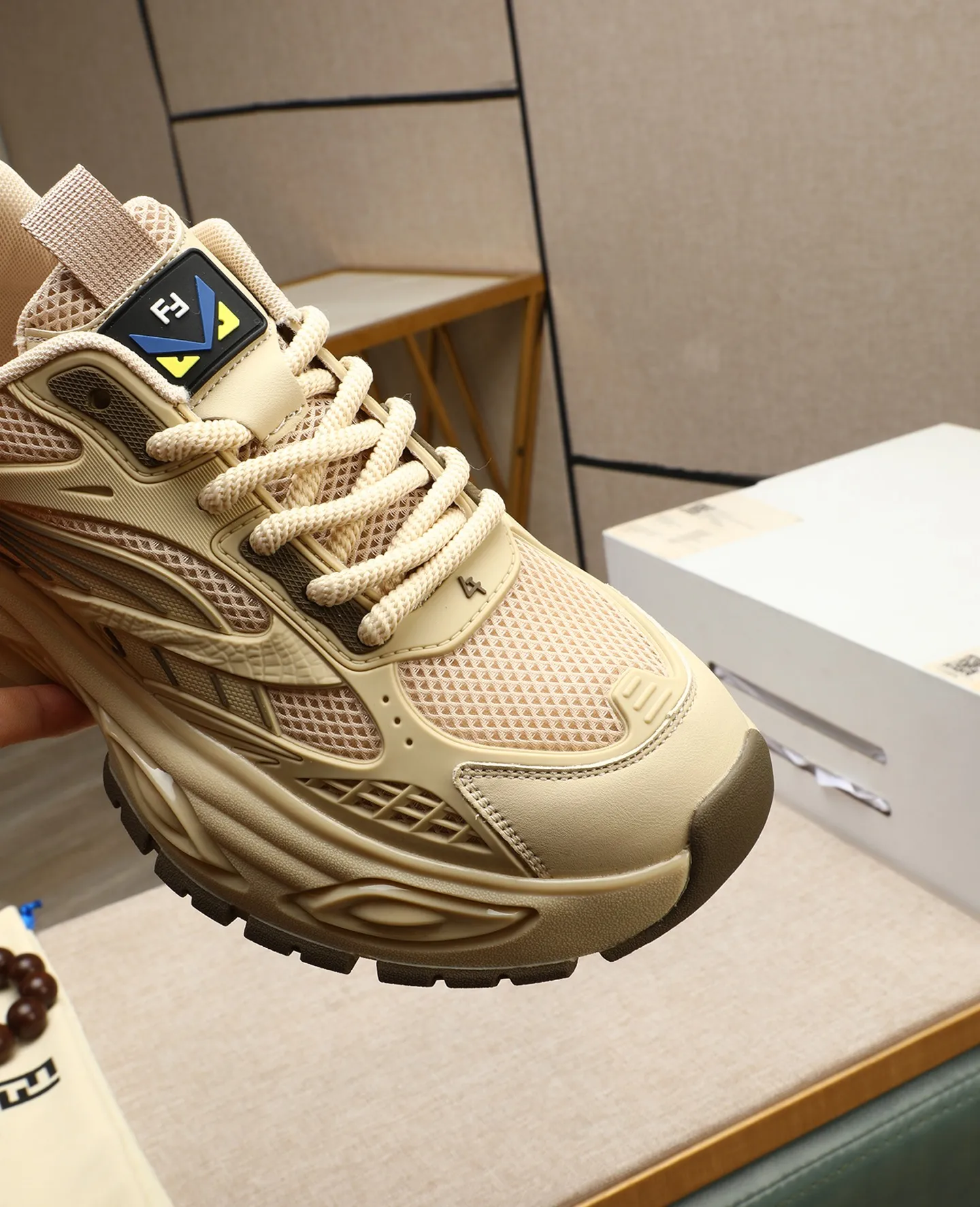 Men's shoes 💰460🕷🕷[FENDI] Fendi fashionable casual men's shoes 🇨🇳Original official website 1:1 model opening, new models are available first 💯Not high-profile but avant-garde, simple About low-key and fashionable, super versatile style 🌿 Made of original cowhide ➕ Pigskin lining 🎋 The version is comfortable on the feet, so rigorous for any small place, and the workmanship is first-class 🍍38-44 Large quantities in stock